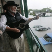 In the 2030s, the world will be overwhelmed by cataclysms caused by global warming and ... the Moon