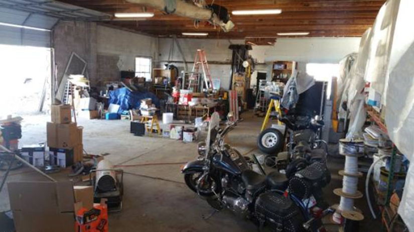 In the USA, a ghost town is for sale for only 350 thousand dollars