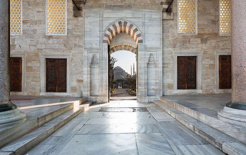 Increíbles lugares de culto en todo el mundo. Increíbles lugares de culto en todo el mundo.