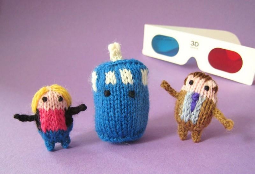 Incredible miniature things knitted and crocheted