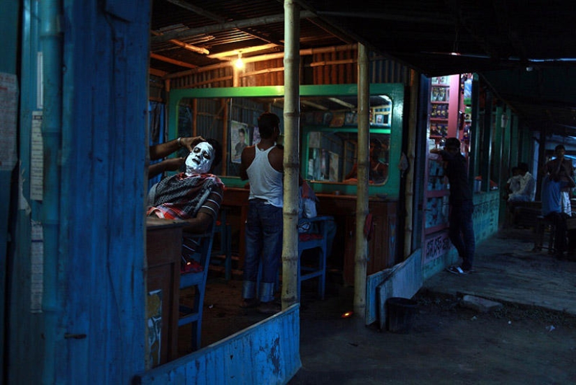 Infancia robada - Niñas prostitutas de Bangladesh