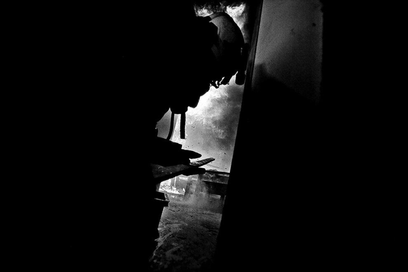 "Inside the Fire" Zbigniew Wantuch "Inside the Fire" Zbigniew Wantuch