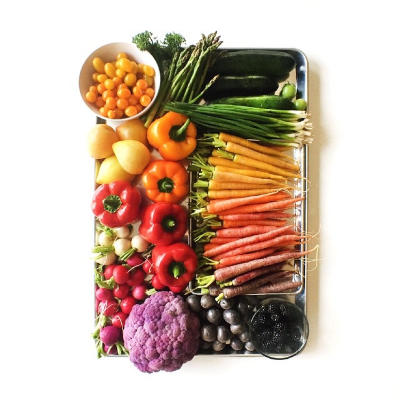 Instagram User Turns Food Into Rainbow Paintings