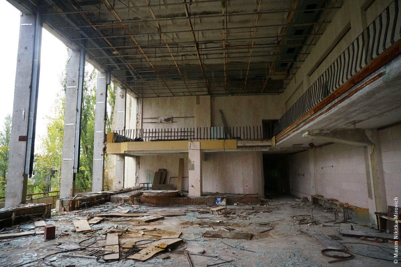Interiors of Pripyat Interiors of Pripyat