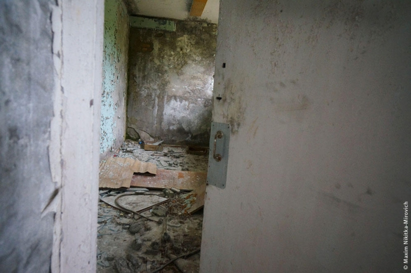 Interiors of Pripyat Interiors of Pripyat
