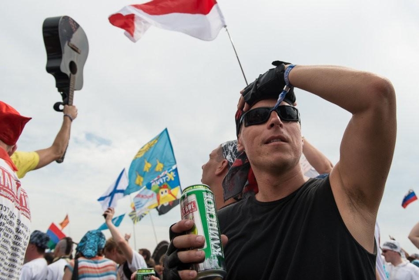 Invasión: ¡sobrevive a pesar de! .. Invasión: ¡sobrevive a pesar de! ..