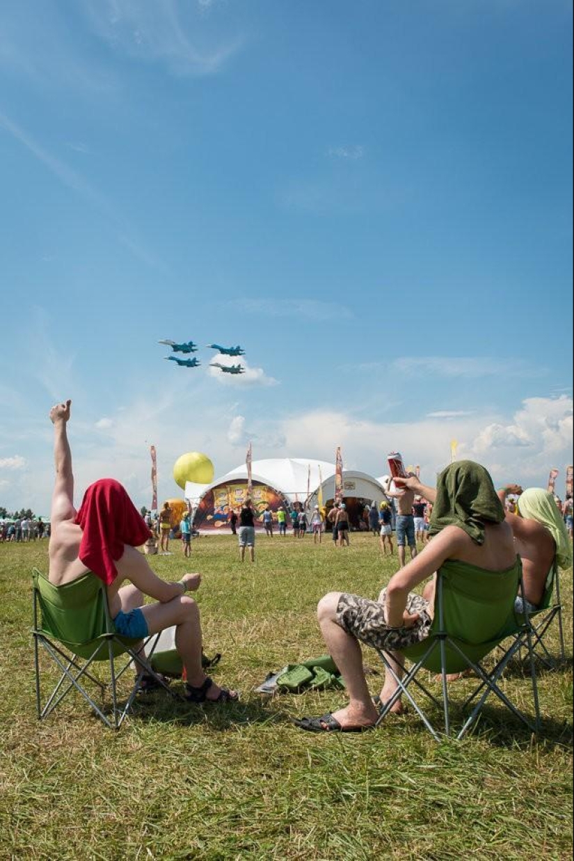 Invasión: ¡sobrevive a pesar de! .. Invasión: ¡sobrevive a pesar de! ..