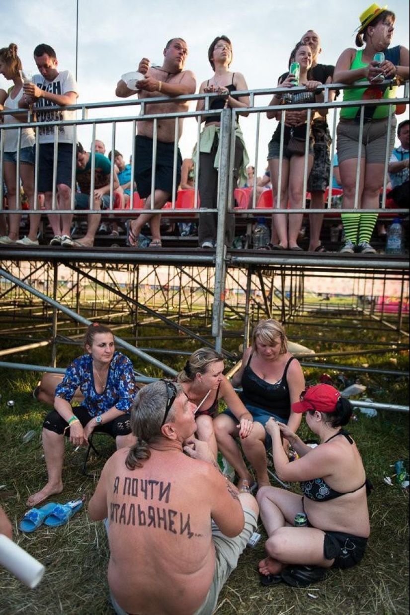 Invasión: ¡sobrevive a pesar de! .. Invasión: ¡sobrevive a pesar de! ..