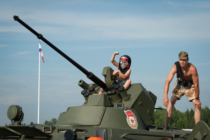 Invasion - survive in spite of! ..