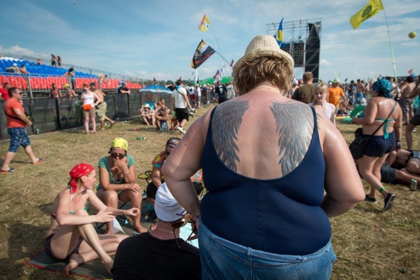 Invasion - survive in spite of! ..