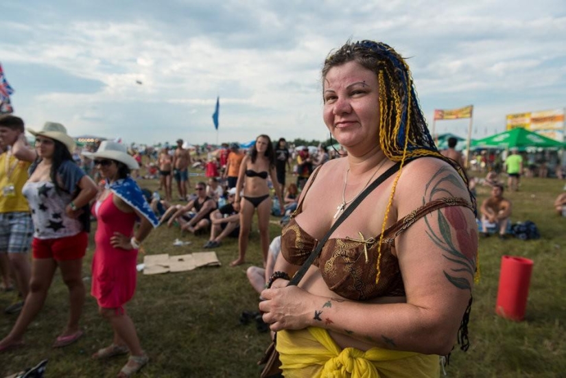 Invasion - survive in spite of! ..