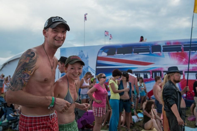 Invasion - survive in spite of! ..