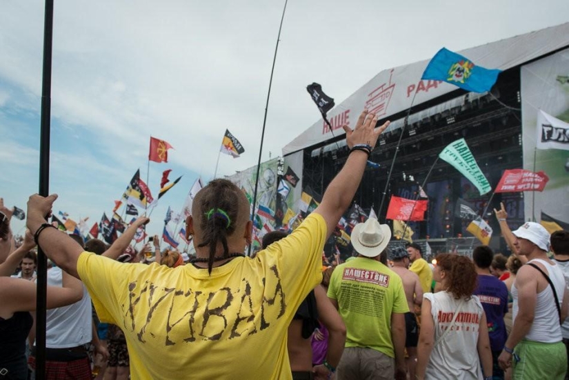 Invasion - survive in spite of! ..