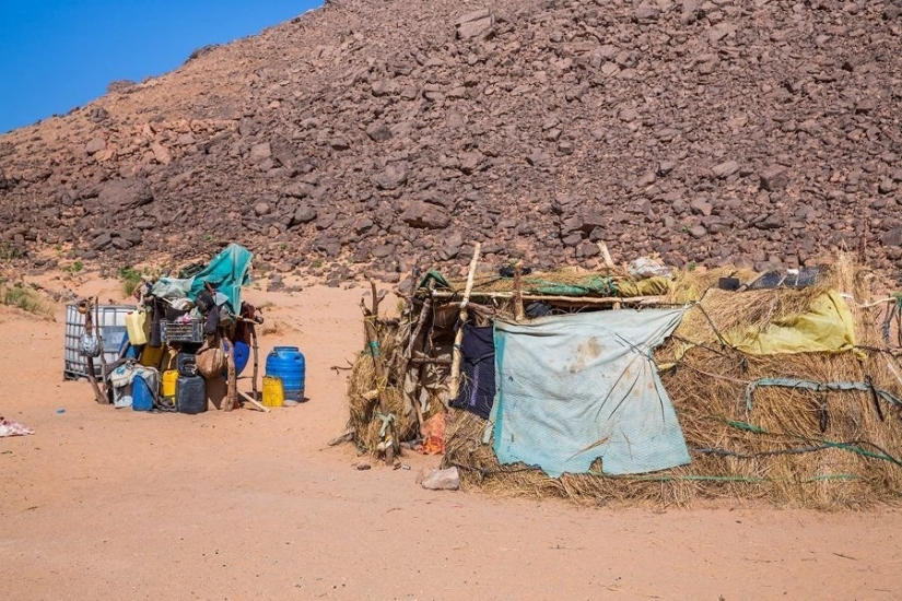 It’s good that we don’t live like this: Tuareg-style poverty