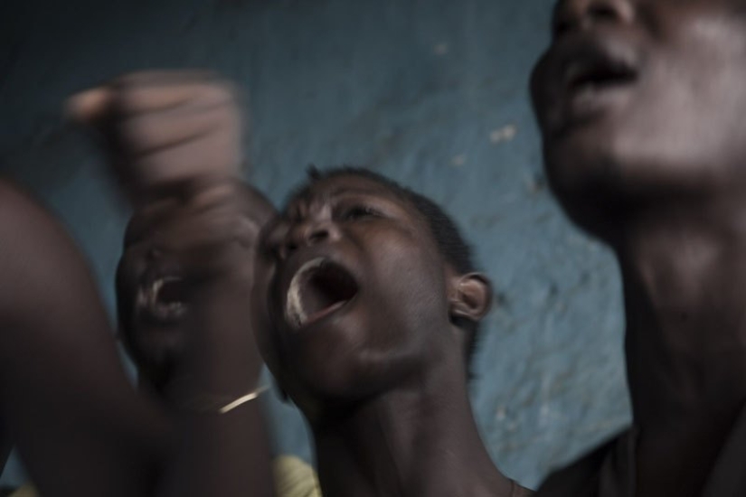 Jail for teenagers in Sierra Leone: this is where the real hell is!