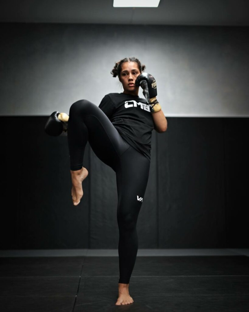 Janai Harding es una belleza caliente con puños de acero