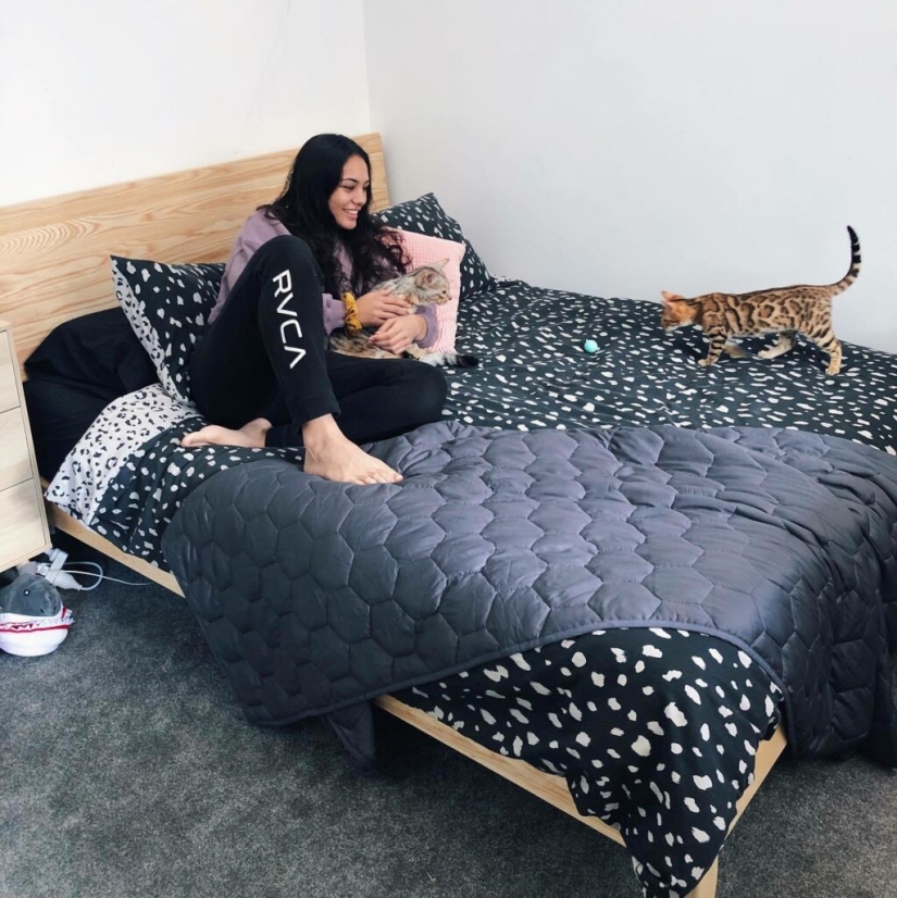 Janai Harding es una belleza caliente con puños de acero