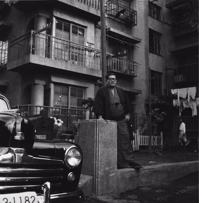 Japan's first female photojournalist still filming at age 101 Japan's first female photojournalist still filming at age 101