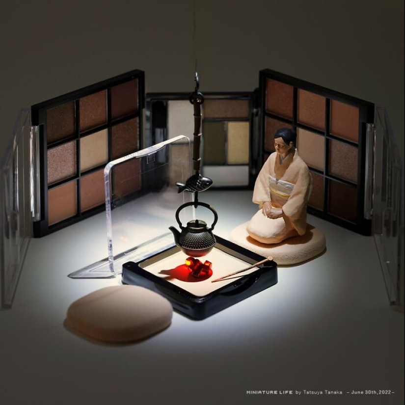 Japanese Artist Has Been Creating Miniature Scenes Every Day For 12 Years Japanese Artist Has Been Creating Miniature Scenes Every Day For 12 Years