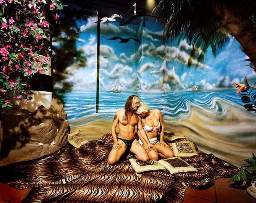 Jardín de placer: la vida de los habituales de los clubes swinger