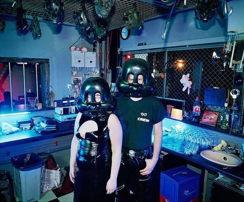 Jardín de placer: la vida de los habituales de los clubes swinger