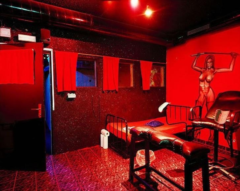 Jardín de placer: la vida de los habituales de los clubes swinger