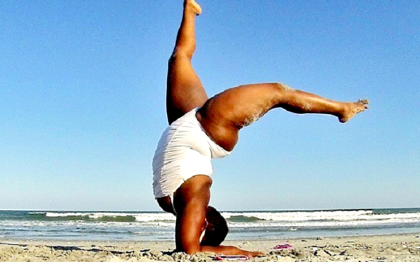 ¡Jessamine Stanley demuestra que el yoga es para todos!