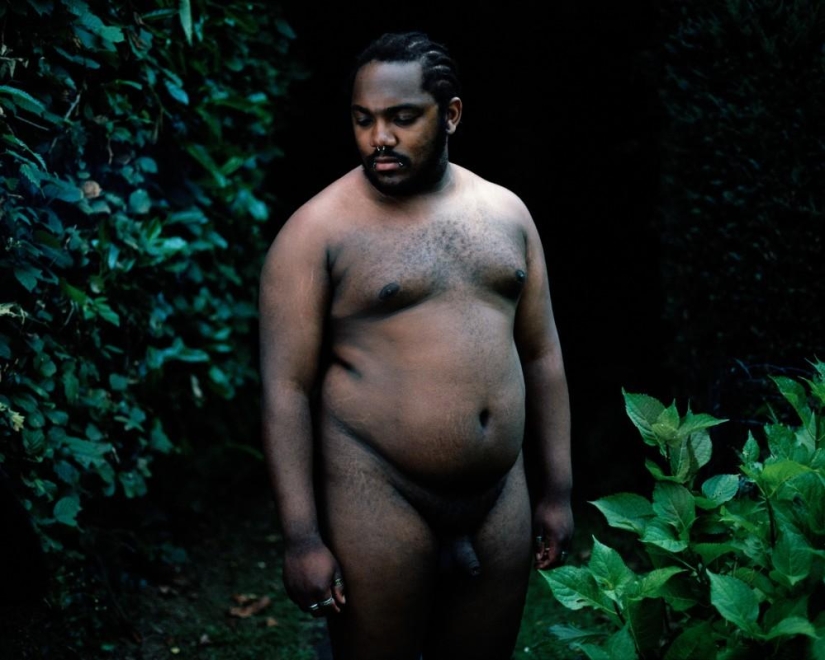 Jóvenes naturistas británicos