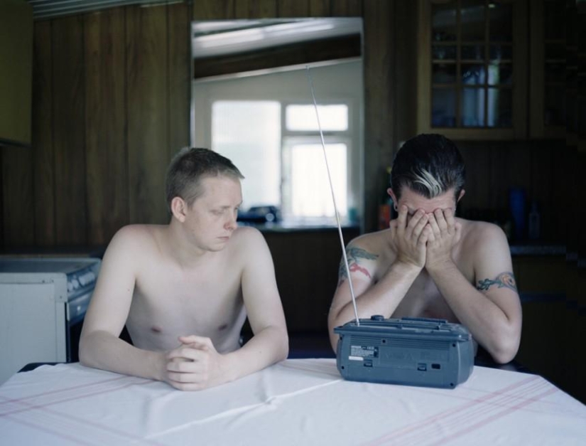 Jóvenes naturistas británicos