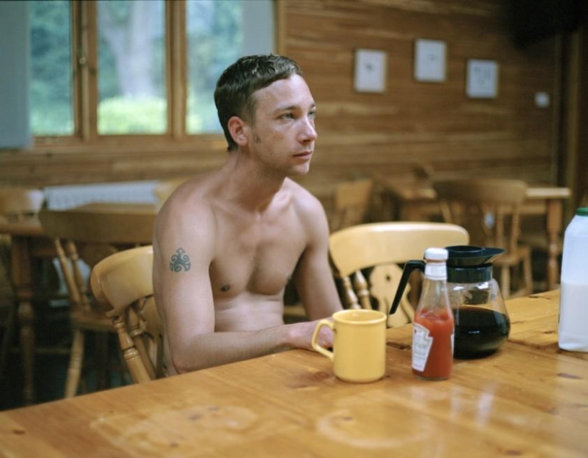 Jóvenes naturistas británicos