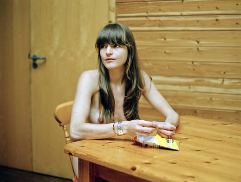 Jóvenes naturistas británicos