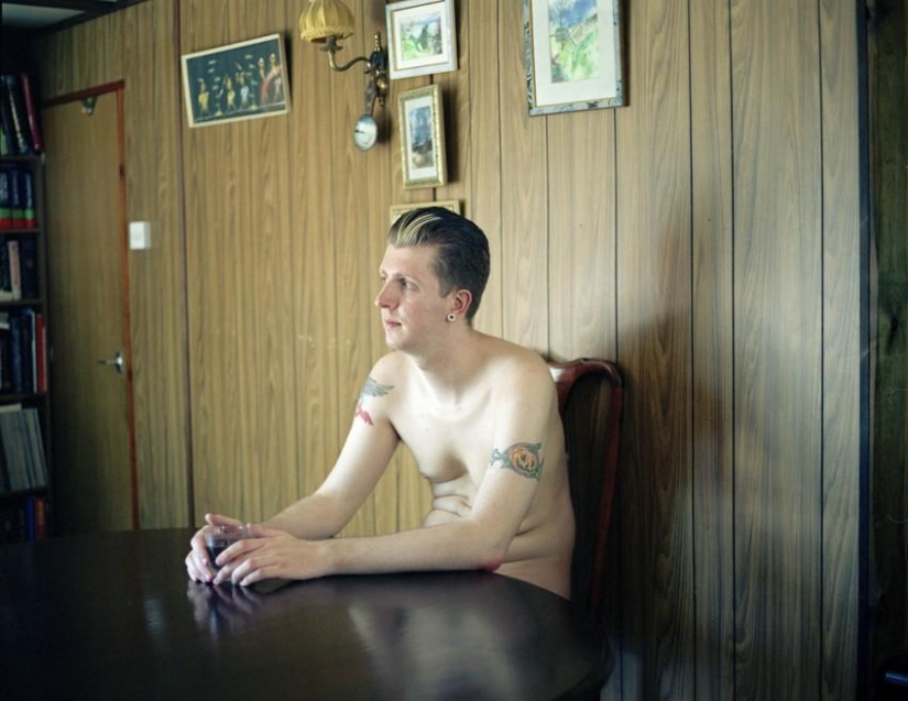 Jóvenes naturistas británicos