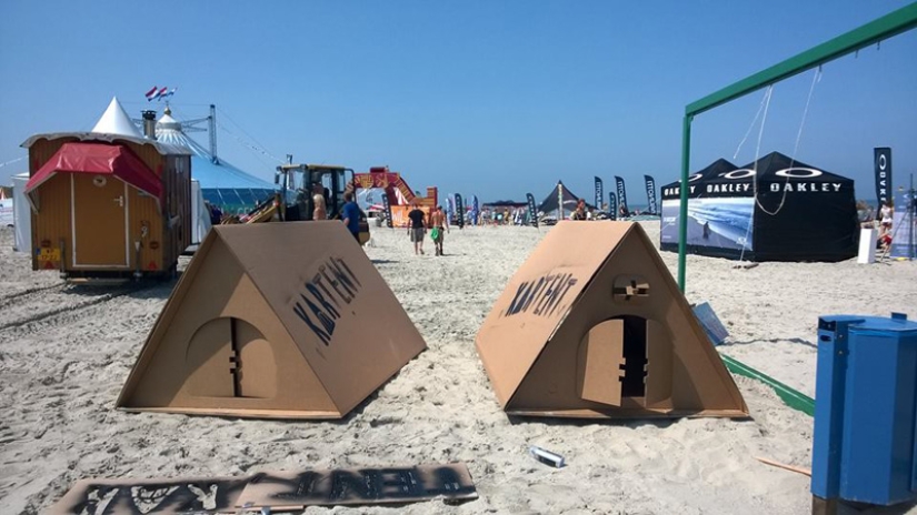 KarTent - carpas de cartón para festivales de música KarTent - carpas de cartón para festivales de música