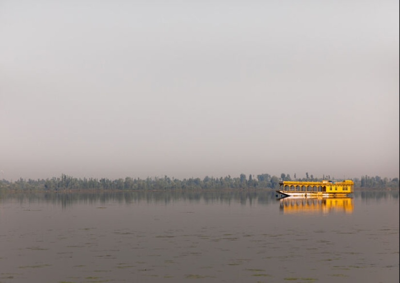 Kashmir: I Saw Tourists Coming Back In Paradise