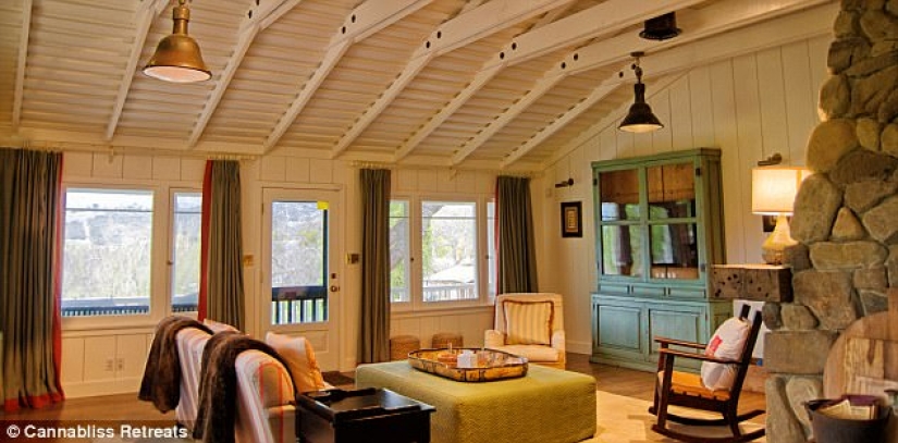 "Konoplayf": a center for "psychedelic yoga" with marijuana has been opened in the USA