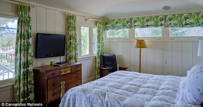 "Konoplayf": a center for "psychedelic yoga" with marijuana has been opened in the USA