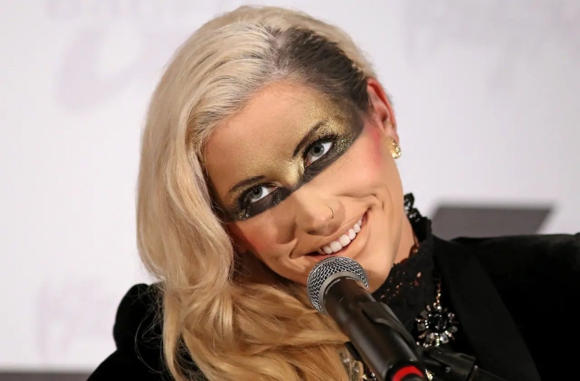 La belleza es una fuerza terrible. Una selección de los maquillajes de celebrities más ridículos