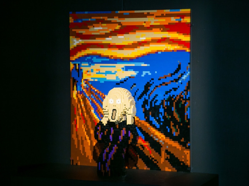 La exposición de fama mundial "El arte de LEGO" se inauguró en Moscú La exposición de fama mundial "El arte de LEGO" se inauguró en Moscú