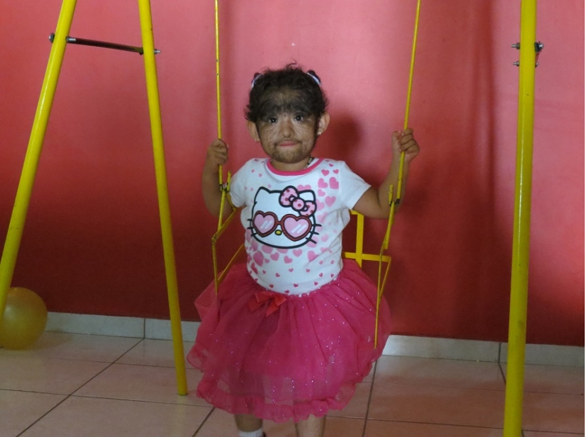 La familia más peluda del mundo. La familia más peluda del mundo.