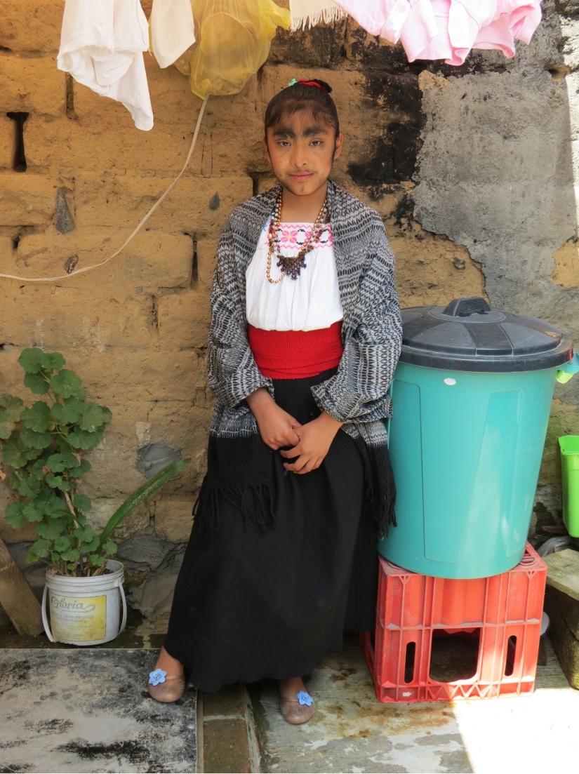 La familia más peluda del mundo. La familia más peluda del mundo.