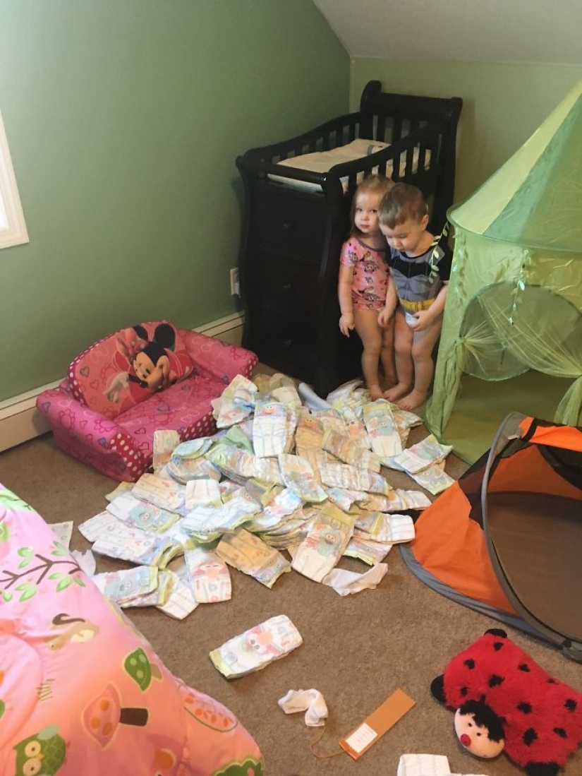 "La gente pregunta constantemente cómo es tener tres hijos. Respondí con fotos" "La gente pregunta constantemente cómo es tener tres hijos. Respondí con fotos"