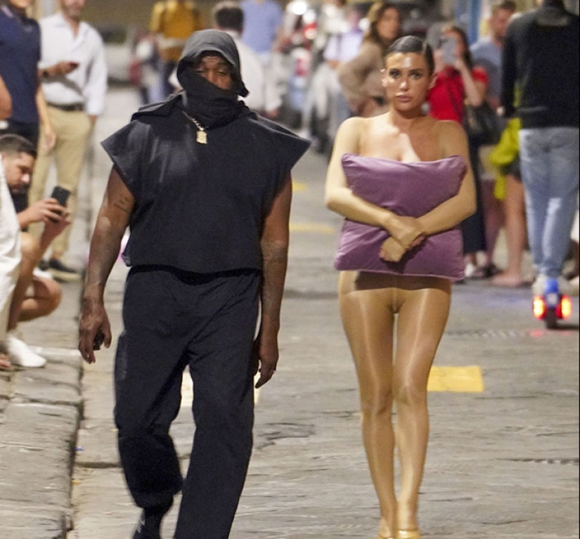 La gente se vuelve loca cuando Ozzy y Sharon Osbourne se burlan de Kanye West y Bianca Censori para Halloween La gente se vuelve loca cuando Ozzy y Sharon Osbourne se burlan de Kanye West y Bianca Censori para Halloween