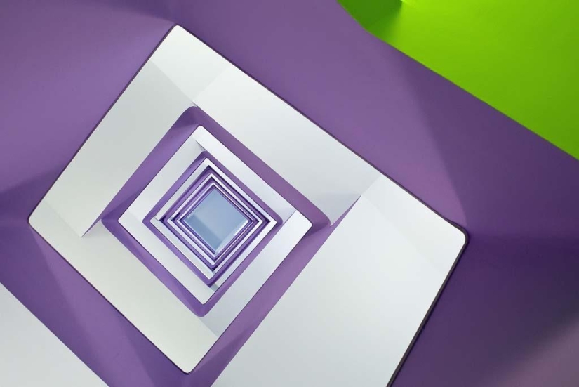 La impresionante belleza de las escaleras de caracol