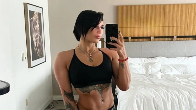 La luchadora Rhea Ripley y sus dos lados: una bestia en el ring y una lindura en la vida real