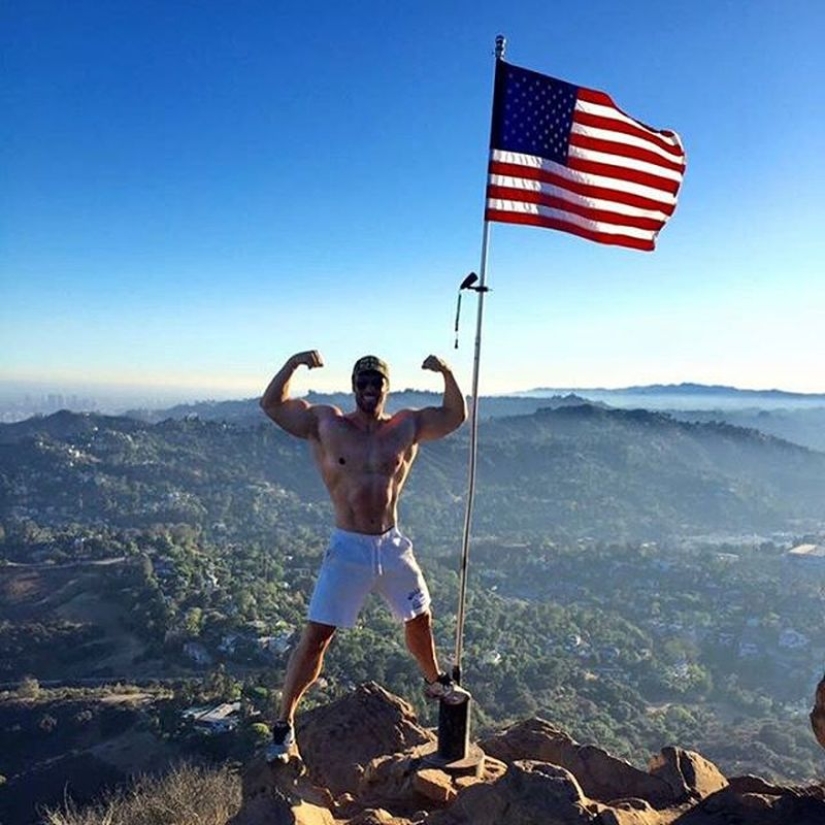La lujosa vida de este hombre casado solo puede ser envidiada La lujosa vida de este hombre casado solo puede ser envidiada