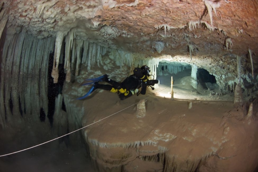 La peor pesadilla de un buzo: Un español pasó dos días bajo el agua sin oxígeno