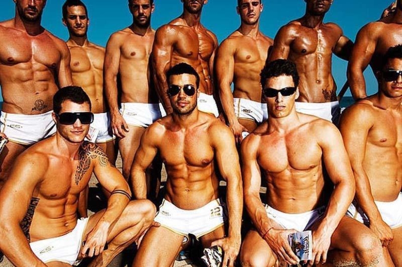 "La playa" de Luis Artus "La playa" de Luis Artus