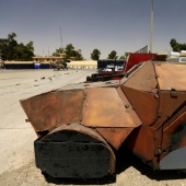 La policía iraquí mostró autos de terroristas del Estado Islámico