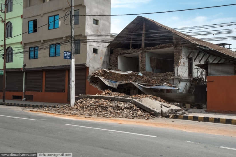 La tragedia en Nepal: un terrible reportaje desde el lugar de los hechos La tragedia en Nepal: un terrible reportaje desde el lugar de los hechos