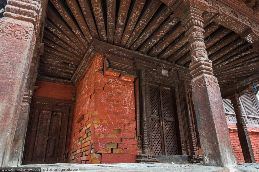 La tragedia en Nepal: un terrible reportaje desde el lugar de los hechos La tragedia en Nepal: un terrible reportaje desde el lugar de los hechos